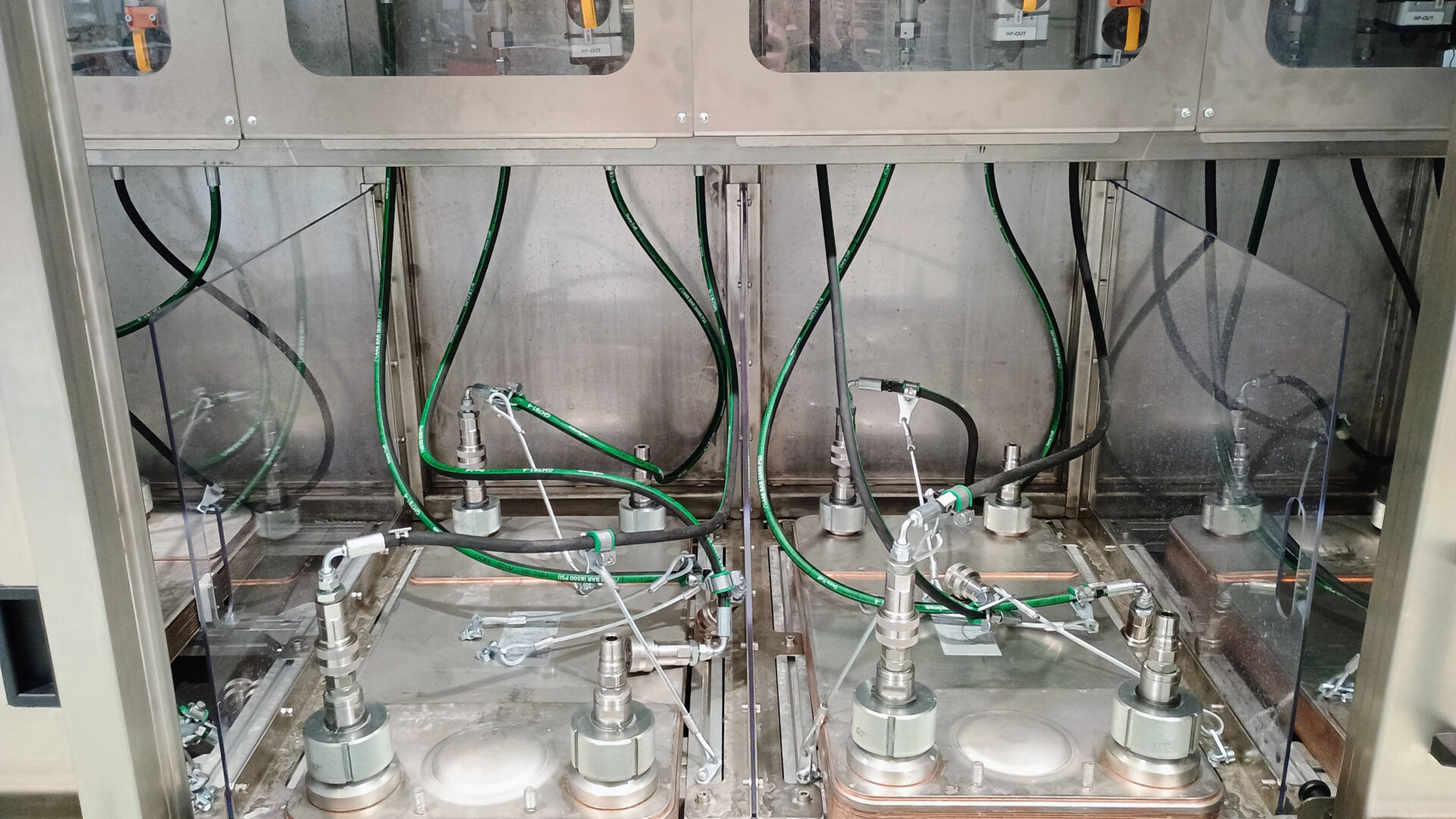 water-heat-exchangers-impulse-&-burst-test-bench-1
